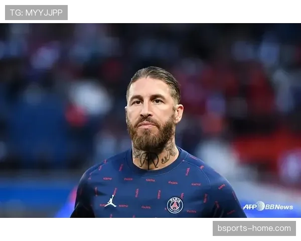 拉莫斯训练完直接去奢侈品店扫货，这自律和消费欲也太分裂了