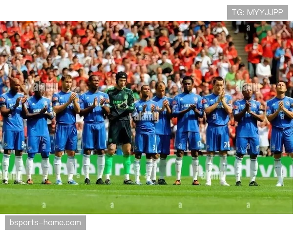 巴拉克与兰帕德：中场推进重心从后插进攻转向持续前压